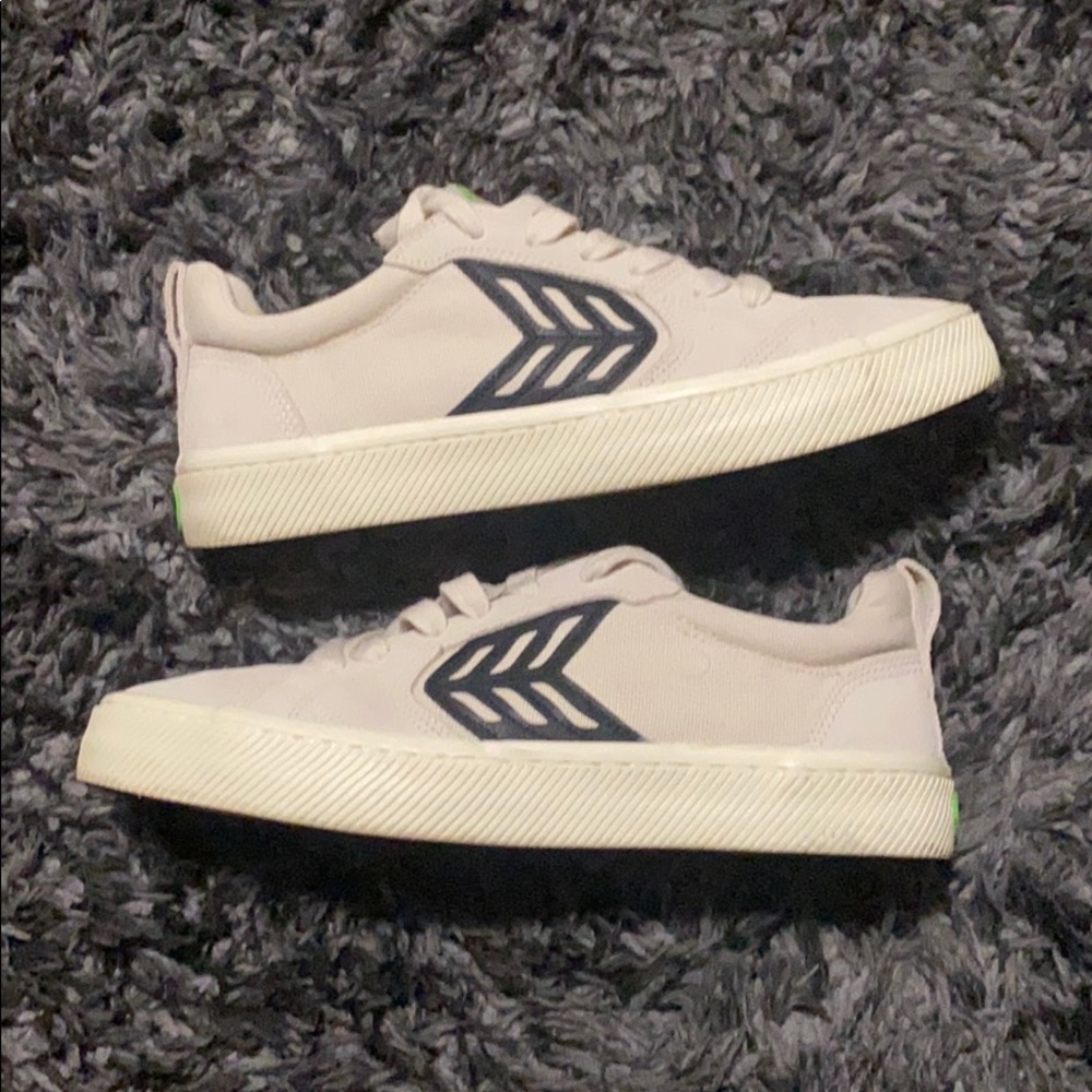 Cariuma Catiba PRO Skateboarding Shoes Size 7 EUC